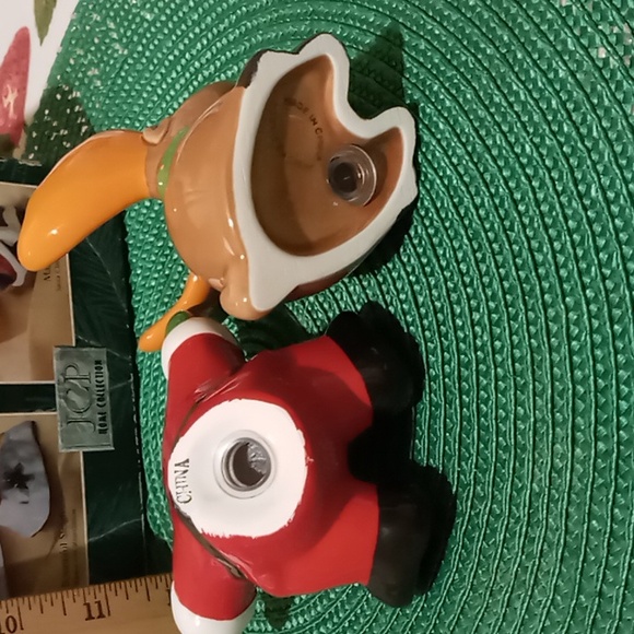 JC PENNEY HOLIDAY REINDEER & SANTA SALT AND PEPPER SET - Picture 6 of 11